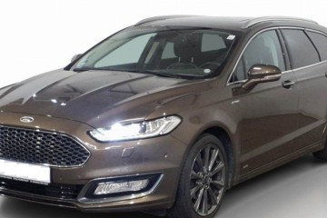 2.0 TDCI PowerShif Vignale Fuul Ledy kamera Panorama Navi Alum Pdc